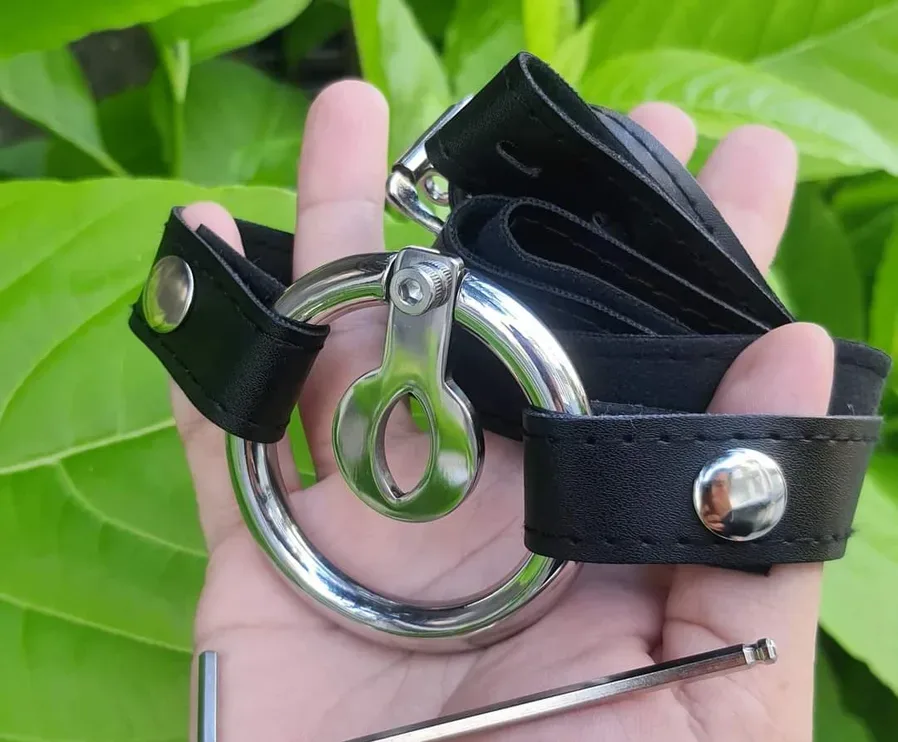 평판형 정조대 (3mm 스틸·여성기 컷아웃)